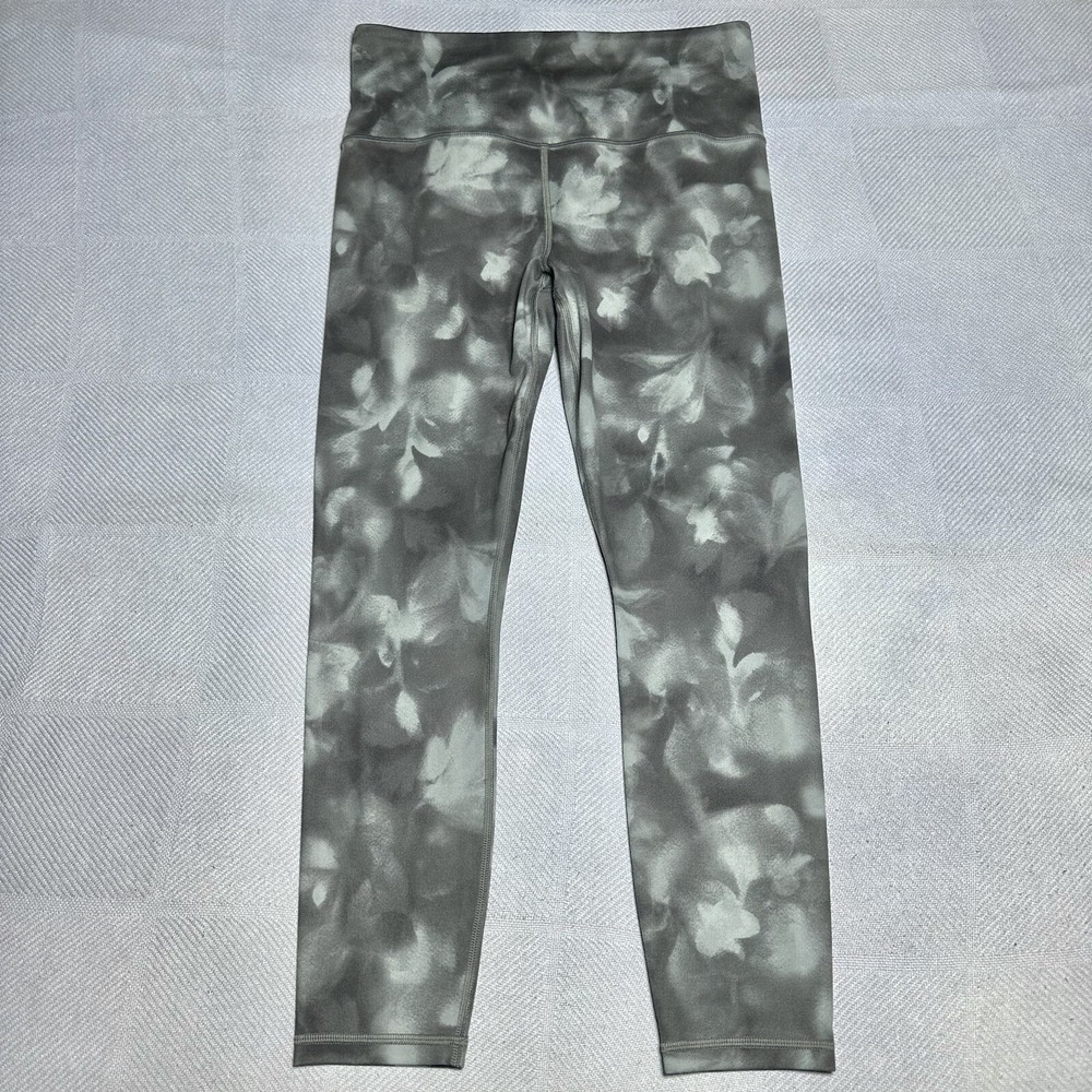 Athleta Elation 7/8 Tight Floral Print Leggings Women's Size Medium
